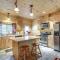 Pequot Lakes Vacation Rental with Patio and Fire Pit