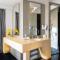 V Hotel Dubai, Curio Collection by Hilton