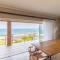 Comfy Holiday Home - Sleeps 8 - Central Wilderness