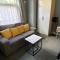 Gravesend 1 Bedroom Apartment 2 Min Walk to Station - longer stays available - 格雷夫森德