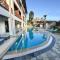 Lake View Resort