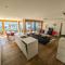 PlantA rosa by Arosa Holiday