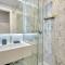 Apart hotel Louvre museum by Studio prestige