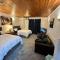 Modern 2 Bedroom Apt Derby City