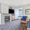 Cherry Tree Inn & Suites