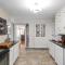 Memories on Madison - Entire Home w/ Game Room & Outdoor Fire Pit (102 Madison Ter)