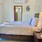 Cozy City Center Condo, Full AC