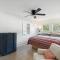 Folly Vacation Great Location, Vintage and Fun 120 Unit B