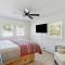 Folly Vacation Great Location, Vintage and Fun 120 Unit B