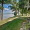 Lakefront Chippewa Falls Haven with Private Deck! - شبوا فولز