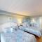 Coastal Haven 1 Bedroom Suite in the Bridgewater