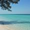 HEATED Pool, Game Room, Bunk Beds, Close to Beaches, Fun! - 布雷登顿