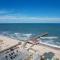 7039 - A Wave From It All by Resort Realty