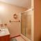 1523 - Moby Vics by Resort Realty