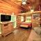 The Americana - Parker Creek Bend Cabins - Murfreesboro