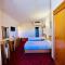 Queens Valley Hotel