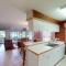 Scenic Golf Course Suites Modern 1BR with Balcony - Pawleys Island
