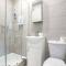 Central Buckingham Apartment #3 with Free Parking, Pool Table, Fast Wifi and Smart TV with Netflix by Yoko Property - باكنغهام
