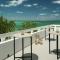 Bakers Cay Resort Key Largo, Curio Collection By Hilton