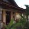 Ayolah surf House & Surf camp west bali