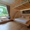 233Poshtel
