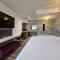 Travelodge Inn & Suites by Wyndham Fullerton - Fullerton
