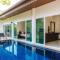 Layantara Resort, Phuket - Layan pláž