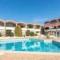 Appartement confortable, petite vue mer et piscine Cassis - 卡西斯