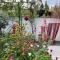 Guest House PIROSMANI