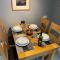 Muddy Paws Cottages - The Nook - Taddington