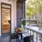 hotelise l Aeon Apartment