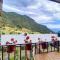 Terraza con Increibles Vistas Para 6 adultos y 2 extra niño - 3 habitaciones - 2 baños - ARINSAL - FREE PARKING l by BonesVacances