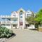 1427 - Infinit Shores by Resort Realty