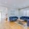 Luxury house, 25 minutes to Toronto Downtown