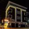 SREENARAYANA TOURIST HOME