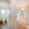 Hawk Hill Getaway - Cooks Beach Holiday Home