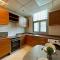 Big Studio w/ Balcony and easy access to the Beach - Dubai
