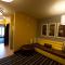 Holiday Inn Express Hotel & Suites Perry-National Fairground Area - Perry