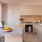 Heights Guesthouse - Hideaway in Kiama Heights