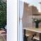Heights Guesthouse - Hideaway in Kiama Heights