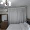 Modern Apartment in Sheraton Heliopolis, 5 minutes from Cairo Airport عمارة مطعم دجاج كنساس - El Cairo