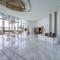 Blazing apartment by the seaside - Suiteable - Dubaj