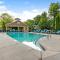 Lovely 1-bedroom apartment w/ Pool + Wi-Fi - Charlotte