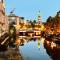 Leiden City Centre Canal View or Terrace View Apartments - 莱顿