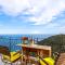 Sea View Apartment with Private Secure Parking 3