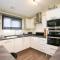 Woodlands 55 Cresswell