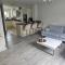 Entire 2 Bedroom House Modern Stylish Luxury