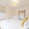 Pass the Keys 49 Byron Square Modern and Spacious 3 Bed Home with Free Parking - Cambridge