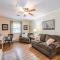Kelly's Comfortable Quinton Home - Quinton