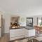 Kookaburra Beach House - 3 bedroom home